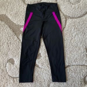 Express EXP Core Compression Workout Capri